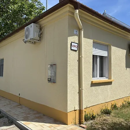 Vipo * Balatonkeresztúr