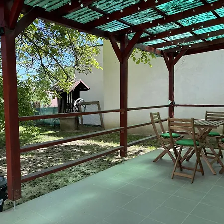 Vakantiehuis Vipo Balatonkeresztúr